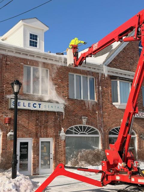 Winter Roof Leaks in West Hartford Condos